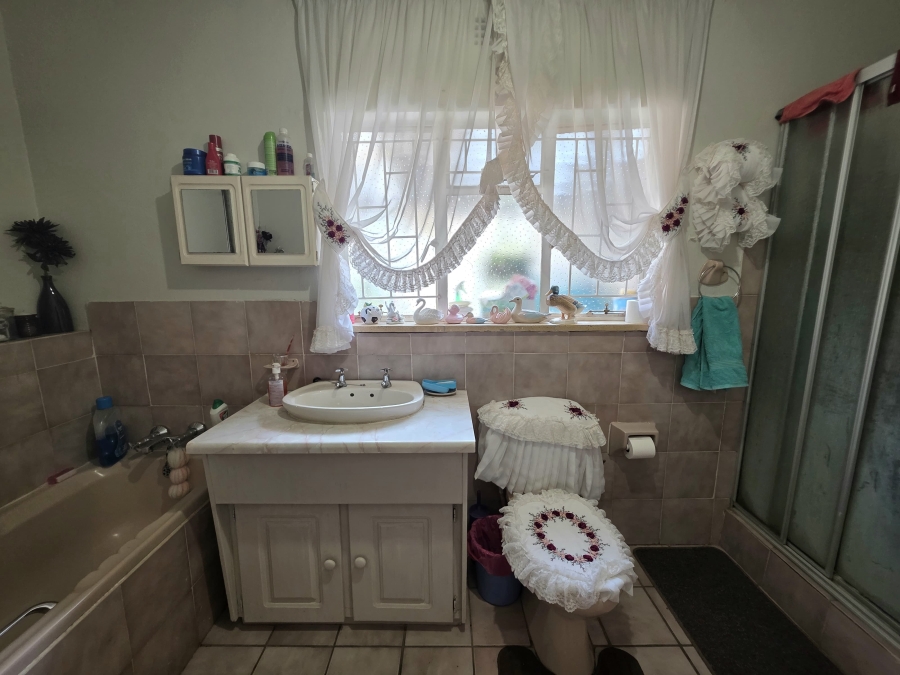 4 Bedroom Property for Sale in Virginia Free State